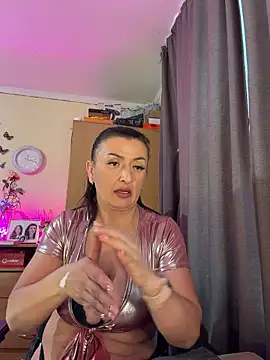 Snapshot of Hotangel75 chatting on 20, 5, 2026 Hotangel75 online show from 20, 5, 2026