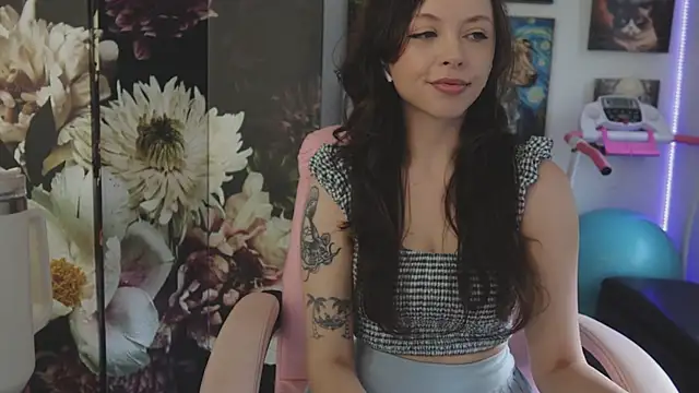 makiyahbelle online show from 28, 11, 2025