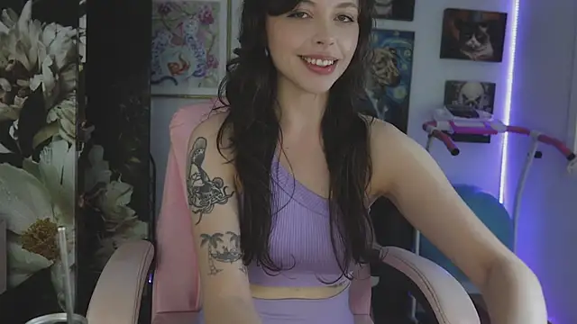 Snapshot of makiyahbelle chatting on 9, 3, 2026 makiyahbelle online show from 9, 3, 2026