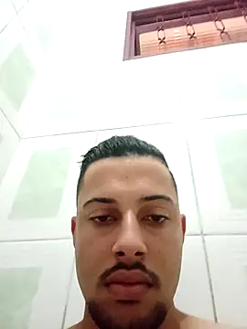 Snapshot of AzureKnee chatting on 9, 10, 2025 AzureKnee online show from 9, 10, 2025