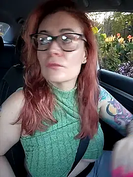 Snapshot of HollyTattoo chatting on 2, 10, 2025 HollyTattoo online show from 2, 10, 2025