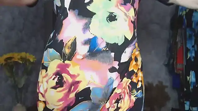 Aziza1 online show from 10, 4, 2026