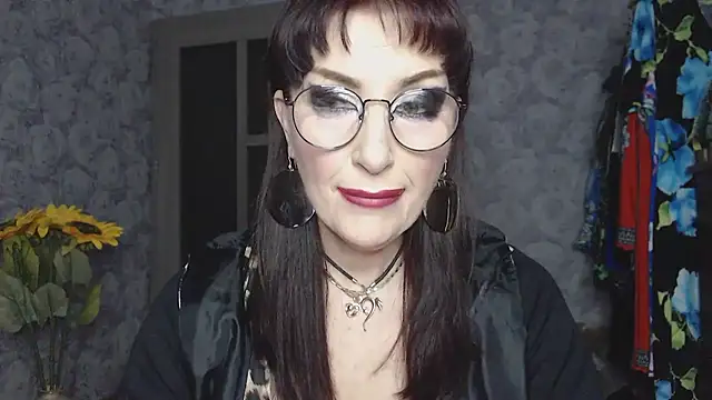 Snapshot of Aziza1 chatting on 18, 4, 2026 Aziza1 online show from 18, 4, 2026
