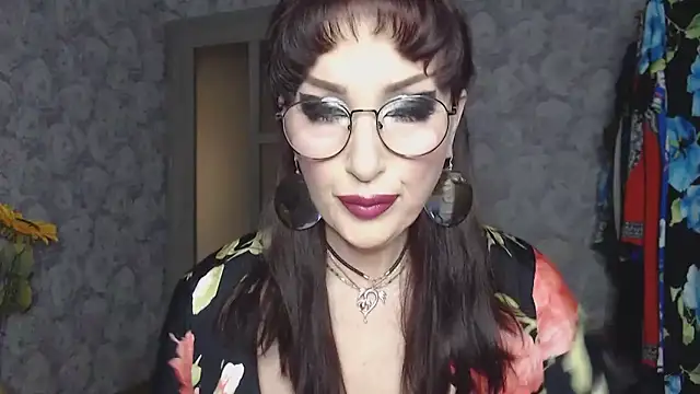 Snapshot of Aziza1 chatting on 19, 4, 2026 Aziza1 online show from 19, 4, 2026