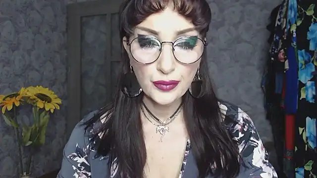 Snapshot of Aziza1 chatting on 13, 5, 2026 Aziza1 online show from 13, 5, 2026