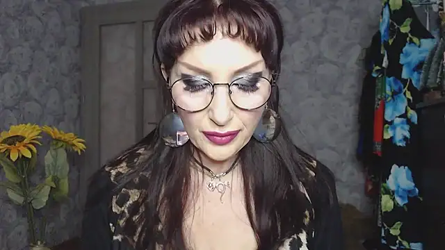 Snapshot of Aziza1 chatting on 29, 5, 2026 Aziza1 online show from 29, 5, 2026