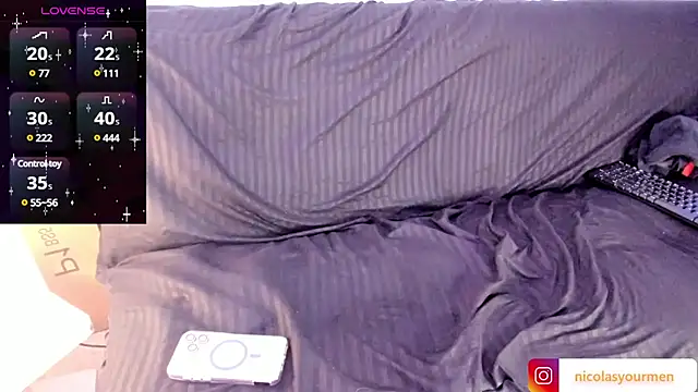 nicolasx1000 online show from 20, 3, 2025