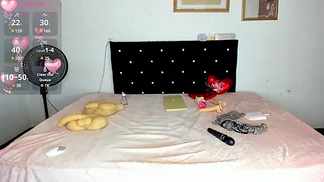 Silver Lovee online show from 27, 1, 2025