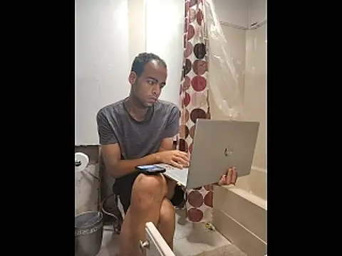 Snapshot of LordSpunFun chatting on 18, 4, 2026 LordSpunFun online show from 18, 4, 2026