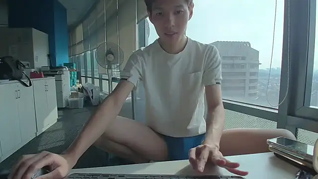 andrewooi online show from 1, 11, 2025