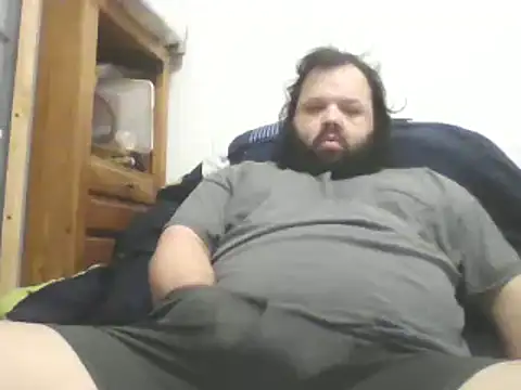 Snapshot of Strongbutgentle36 chatting on 1, 1, 2025 Strongbutgentle36 online show from 1, 1, 2025