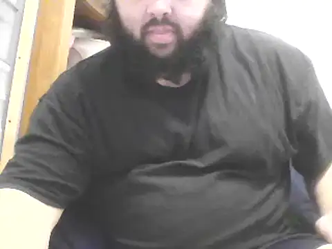 Snapshot of Strongbutgentle36 chatting on 5, 1, 2025 Strongbutgentle36 online show from 5, 1, 2025