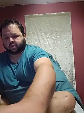 Snapshot of Strongbutgentle36 chatting on 22, 11, 2025 Strongbutgentle36 online show from 22, 11, 2025