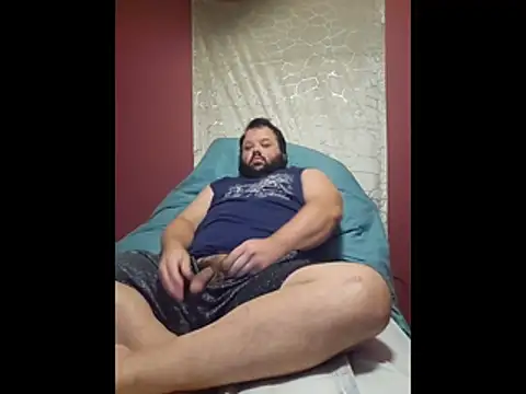 Snapshot of Strongbutgentle36 chatting on 19, 12, 2025 Strongbutgentle36 online show from 19, 12, 2025