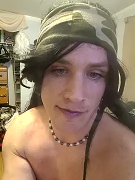 Snapshot of MaddyC6992 chatting on 21, 12, 2025 MaddyC6992 online show from 21, 12, 2025