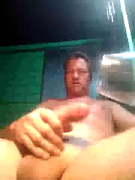 Snapshot of Alvaro2017 chatting on 6, 2, 2025 Alvaro2017 online show from 6, 2, 2025