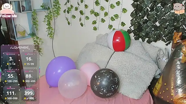 Snapshot of DestinyHills chatting on 10, 2, 2026 DestinyHills online show from 10, 2, 2026