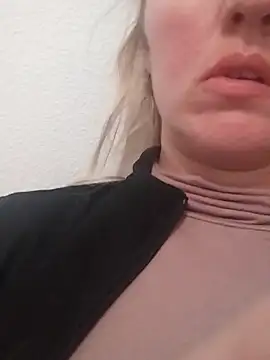 Mllesha74000 online show from 12, 4, 2026