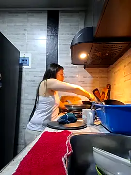 linda-schmidt online show from 7, 11, 2025