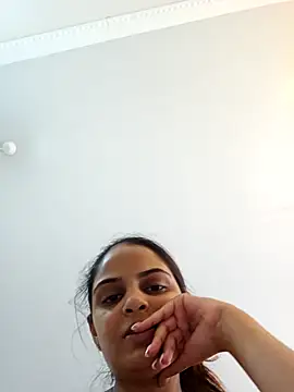 DirtySnowball69 online show from 10, 1, 2025