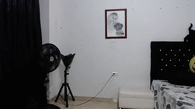 venuz mendoza20 online show from 4, 11, 2025