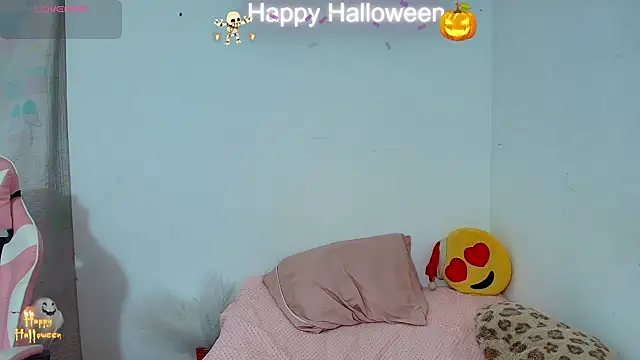 Snapshot of Anal_Milky_Momma chatting on 29, 10, 2025 Anal Milky Momma online show from 29, 10, 2025