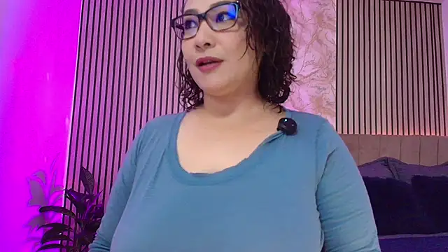 Snapshot of JuliRamirez chatting on 20, 3, 2026 JuliRamirez online show from 20, 3, 2026