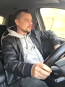 DanielOhCool online show from 6, 3, 2025