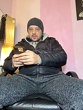 Snapshot of DanielOhCool chatting on 18, 1, 2026 DanielOhCool online show from 18, 1, 2026