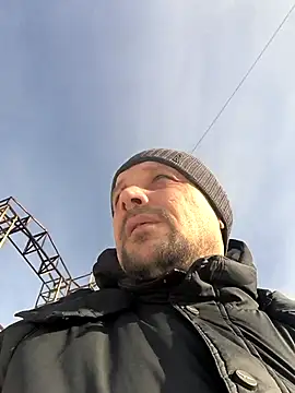 Snapshot of DanielOhCool chatting on 19, 1, 2026 DanielOhCool online show from 19, 1, 2026