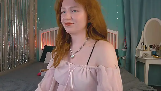 Snapshot of GingerArin chatting on 17, 6, 2026 GingerArin online show from 17, 6, 2026