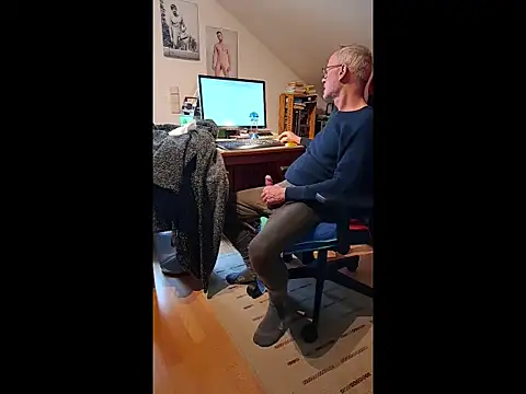 Snapshot of BerndisCam chatting on 12, 2, 2026 BerndisCam online show from 12, 2, 2026