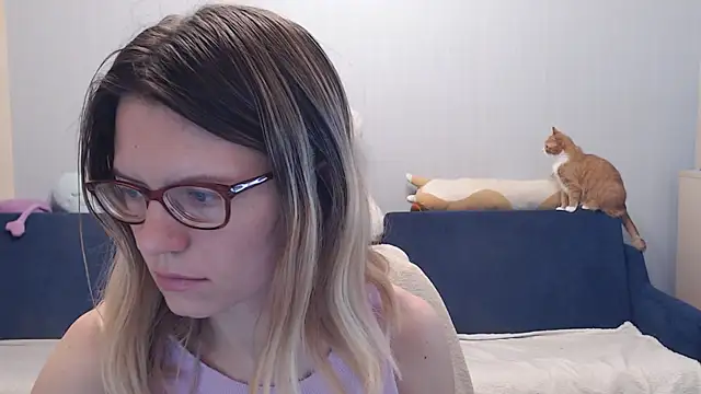 night is dark online show from 30, 10, 2025