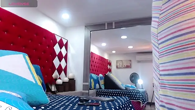 TamyJhonson online show from 20, 11, 2025