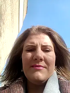 Snapshot of LizaCakes chatting on 6, 3, 2025 LizaCakes online show from 6, 3, 2025