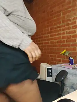 Lilybanx online show from 22, 4, 2026