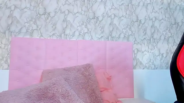 Bonnie Grace online show from 20, 3, 2025