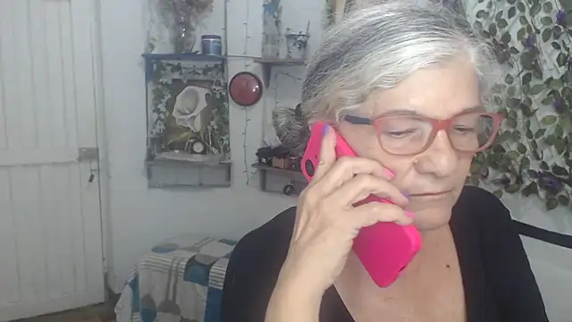 FunnyGrandma online show from 5, 3, 2026