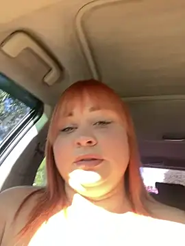 Snapshot of Model9798 chatting on 19, 6, 2026 Model9798 online show from 19, 6, 2026