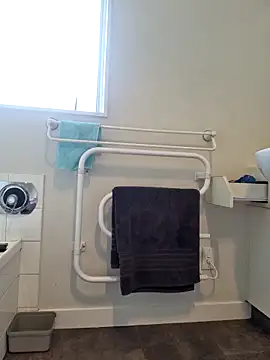 Snapshot of PhoenixDesire@xh chatting on 6, 2, 2025 PhoenixDesirexh online show from 6, 2, 2025