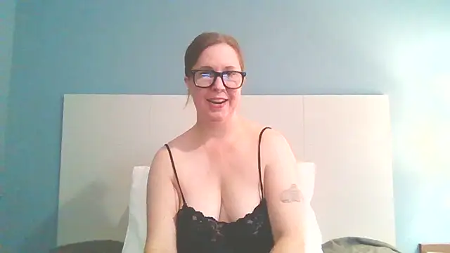 Snapshot of SweetandNaughty1 chatting on 21, 1, 2025 SweetandNaughty1 online show from 21, 1, 2025