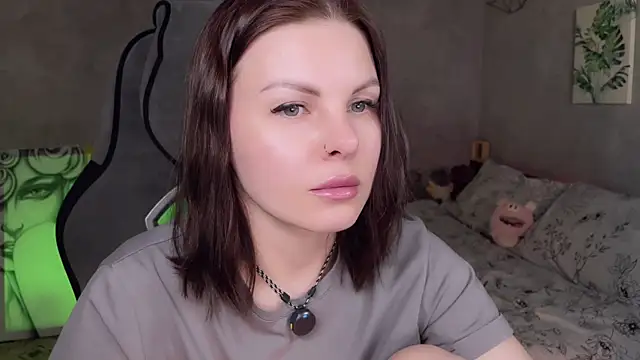 Snapshot of Your_Sweet_Lilu chatting on 6, 4, 2026 Your Sweet Lilu online show from 6, 4, 2026