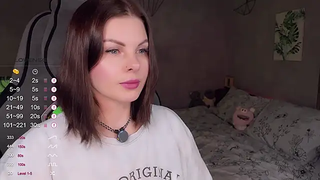 Snapshot of Your_Sweet_Lilu chatting on 8, 4, 2026 Your Sweet Lilu online show from 8, 4, 2026