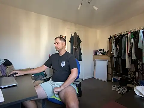 Snapshot of Kramer023 chatting on 22, 9, 2025 Kramer023 online show from 22, 9, 2025