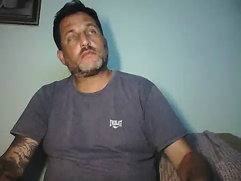 Snapshot of Reload_033 chatting on 24, 4, 2026 Reload 033 online show from 24, 4, 2026