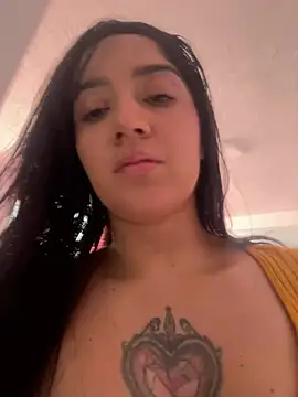 EmmyEvans1 online show from 13, 2, 2026