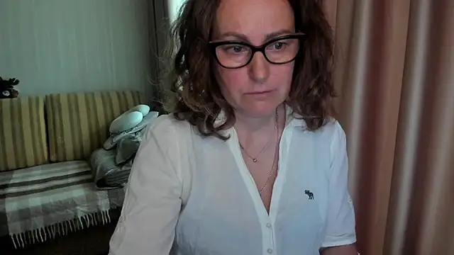 lauraoven online show from 22, 5, 2026