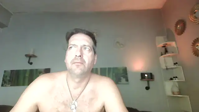 Snapshot of matrikes1 chatting on 14, 12, 2024 matrikes1 online show from 14, 12, 2024