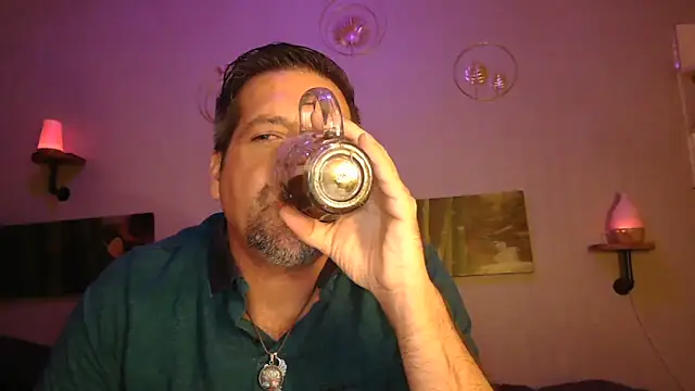 Snapshot of matrikes1 chatting on 29, 12, 2024 matrikes1 online show from 29, 12, 2024