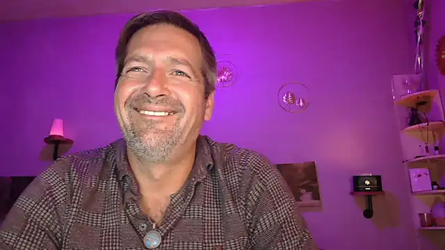 Snapshot of matrikes1 chatting on 12, 9, 2025 matrikes1 online show from 12, 9, 2025